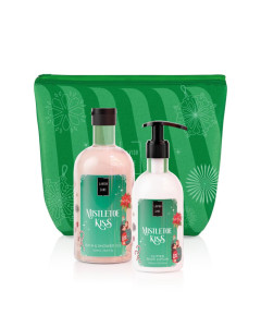 LAVISH CARE Mistletoe Kiss Christmas Set